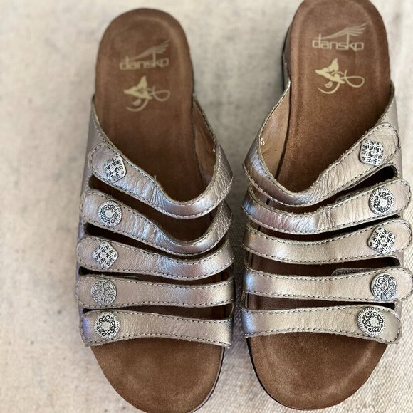Dansko Woman's Janie Leather Pewter Metallic Summer Sandals Sz 10.5-11 - Picture 2 of 10